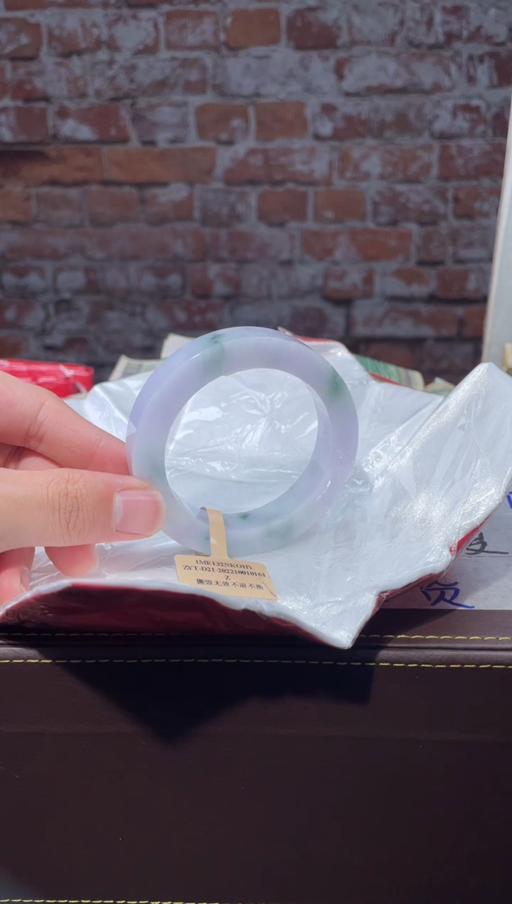 【闪购商品】定制翡翠手镯未镶嵌发一件/DDI01702