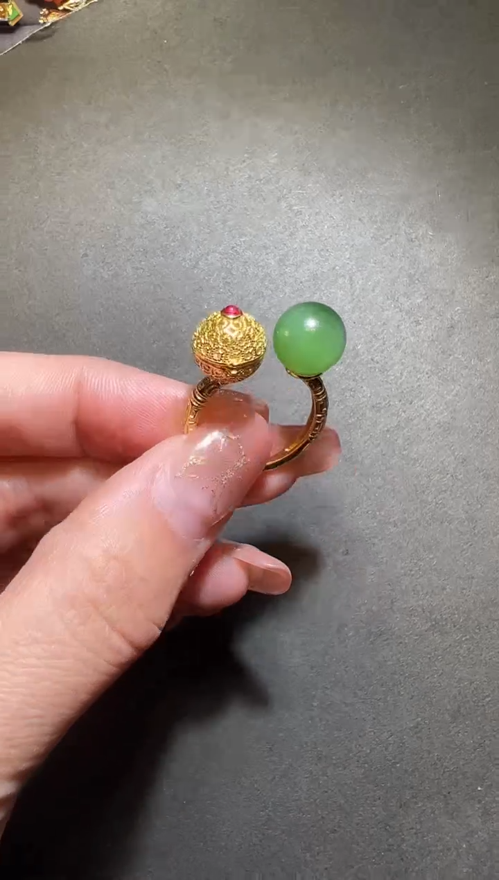 和田玉银S925镶嵌戒指和田圆珠香囊戒指