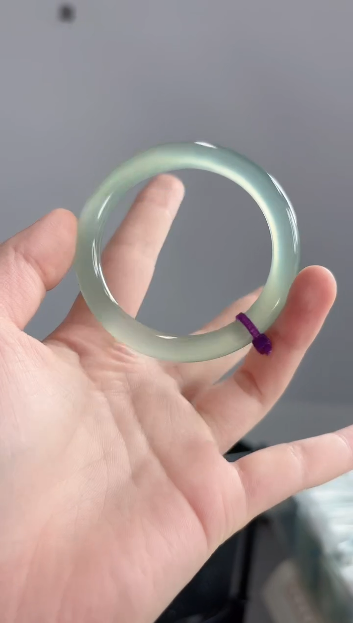 手镯玛瑙/玉髓未镶嵌54圈