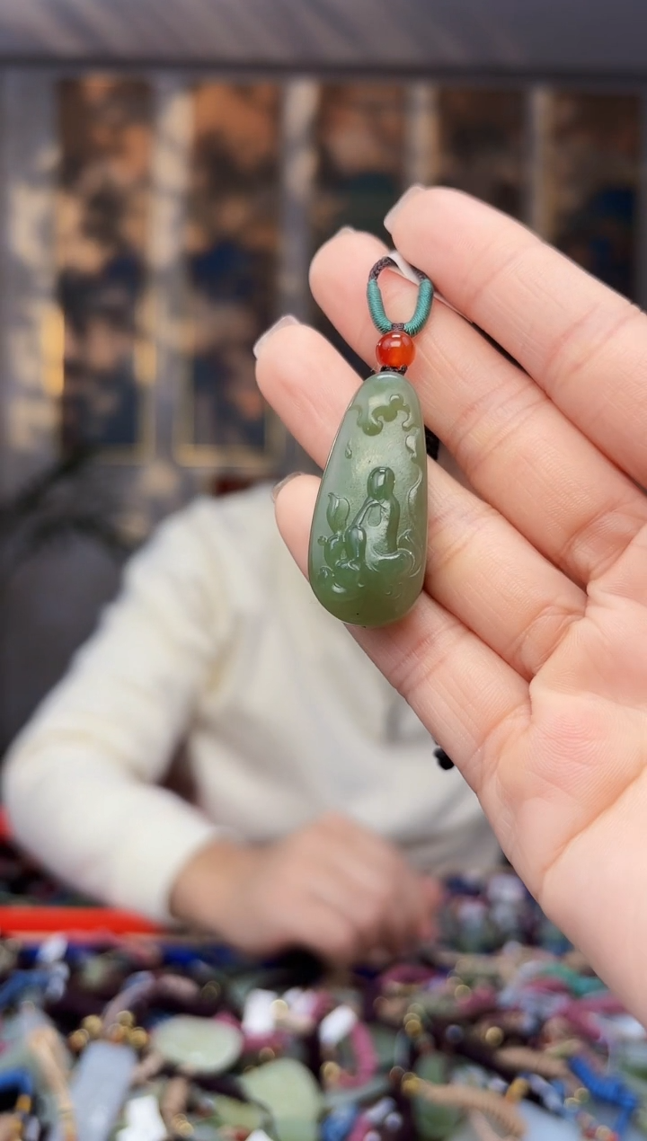 【闪购商品】和田玉挂件未镶嵌拍一发一