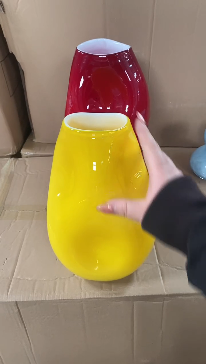 【闪购商品】玻璃115 M1