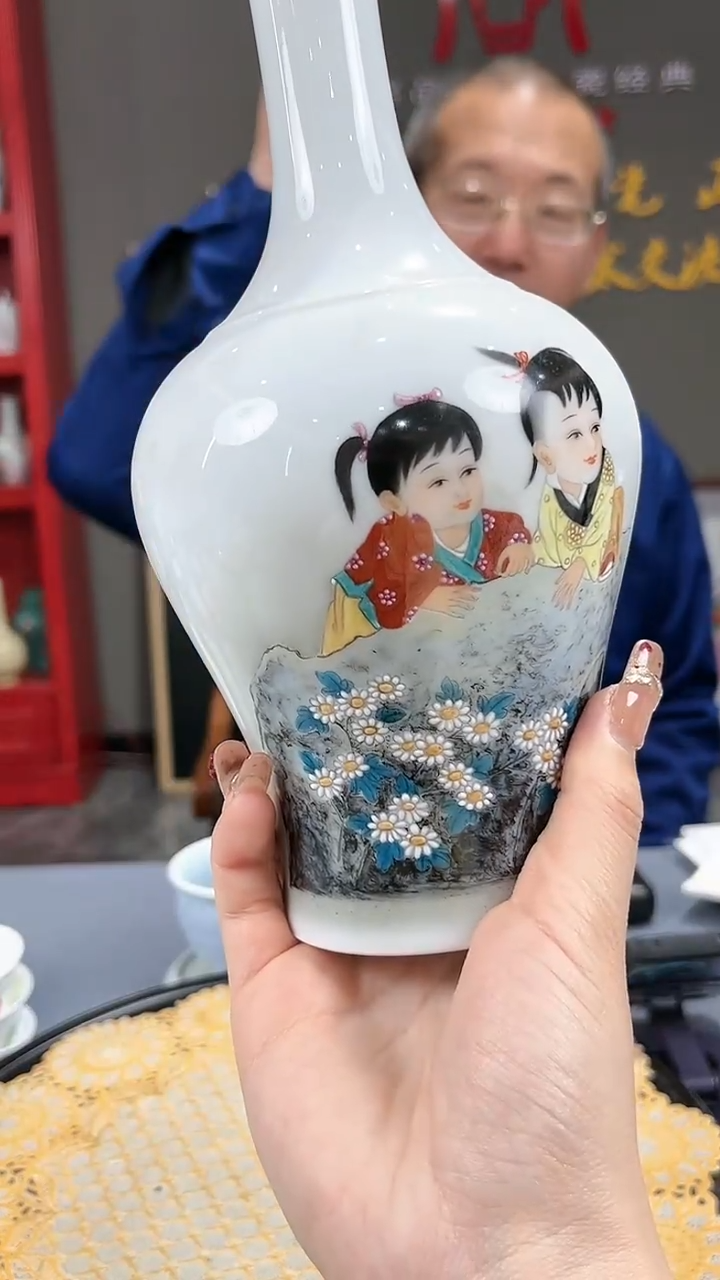 【闪购商品】官窑瓷画院724官窑瓷画院童子赏瓶