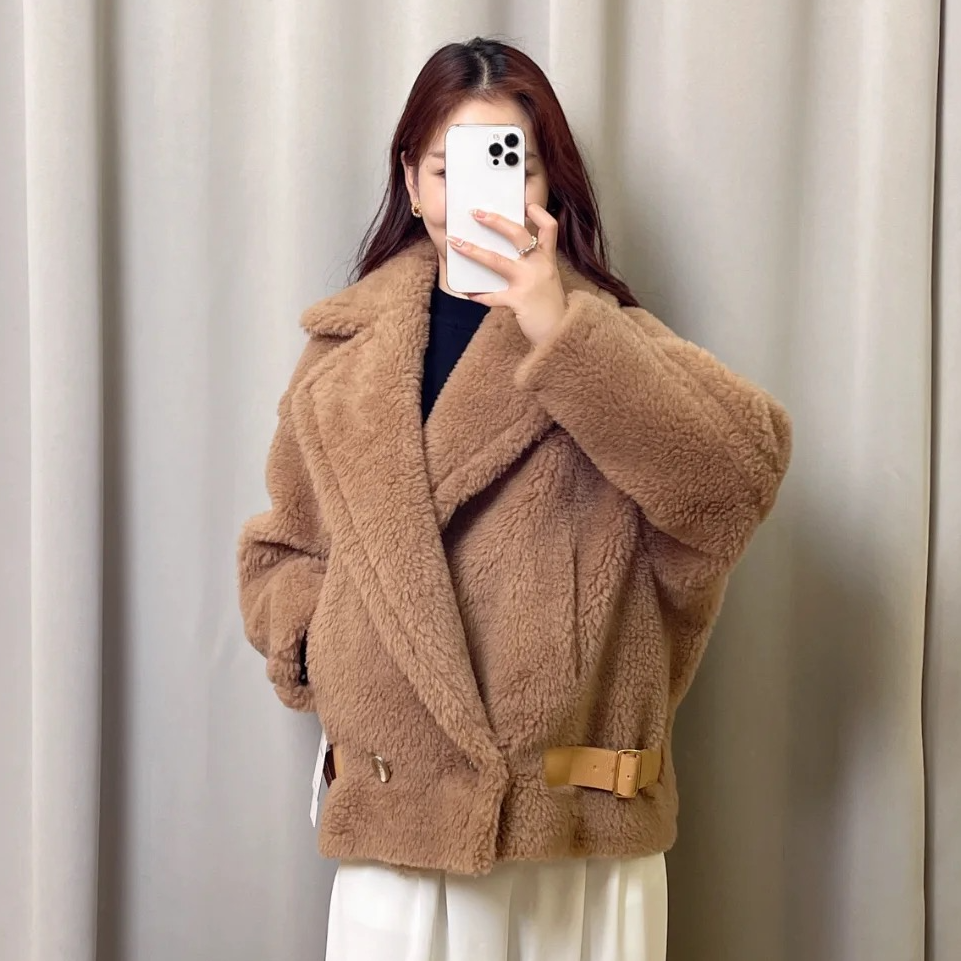 亿颗潮奢 全新未使用 路路  MaxMara 驼色短款泰迪外套 V179
