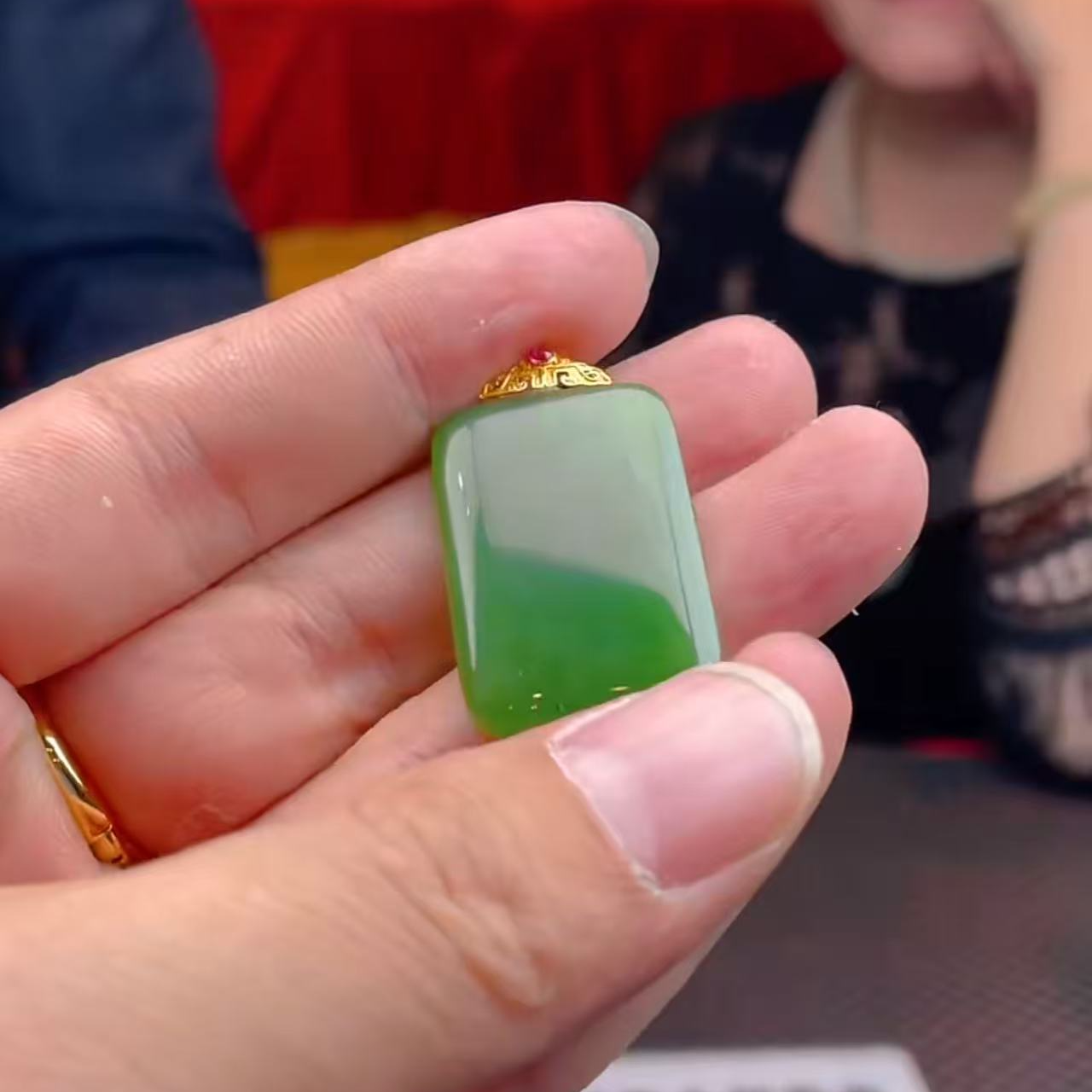 【玉经纶】204852/HQ4-和田玉无事牌吊坠-多样性发其一