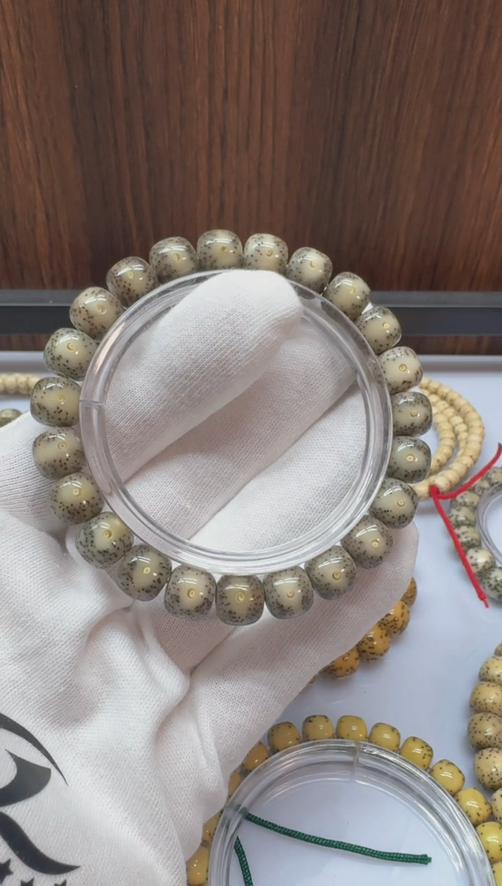 星月菩提手串糯冰月留白