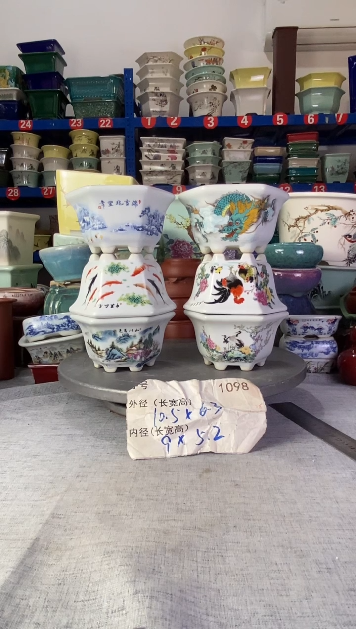 252525六只六方花盆