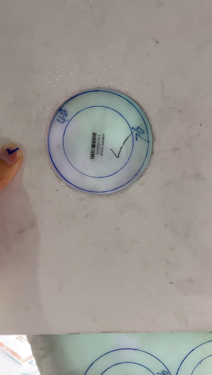 【闪购商品】定制翡翠手镯未镶嵌手镯CHC/DZS