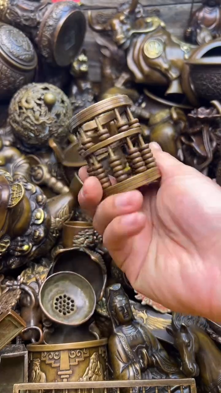 精美铜器，点击下单