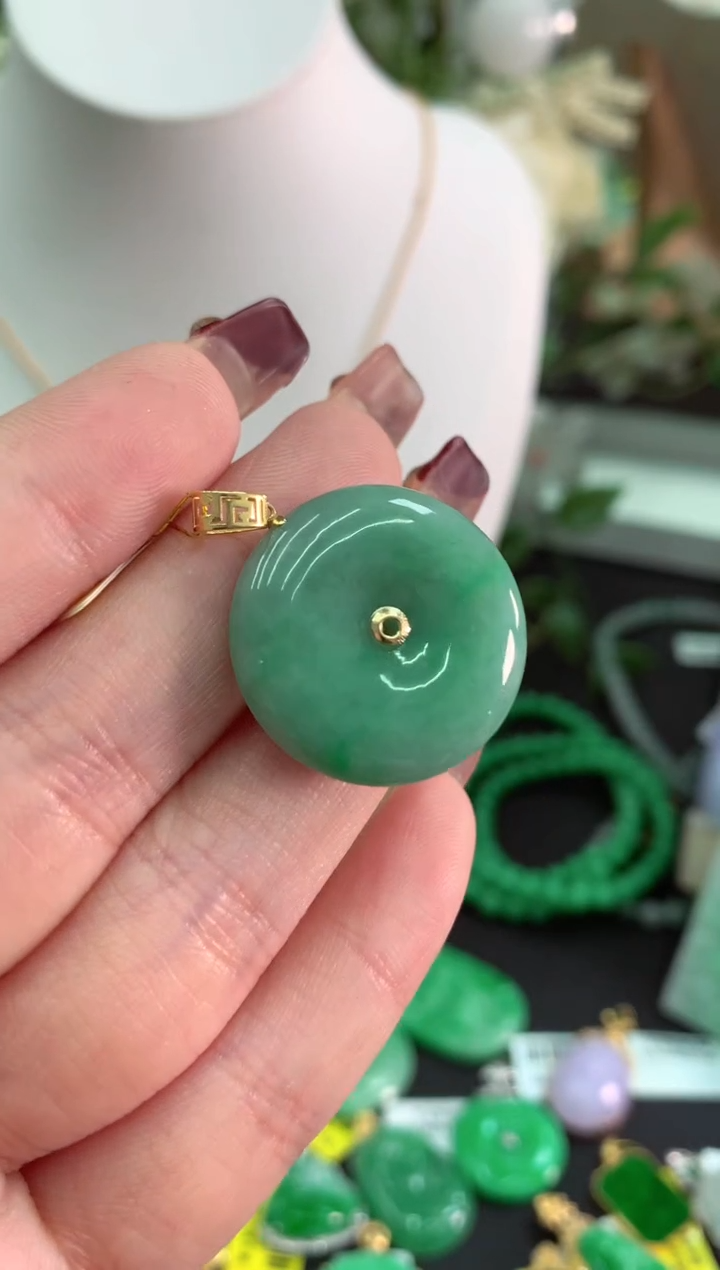 【闪购商品】翡翠吊坠(不含链)18K金镶嵌挂件