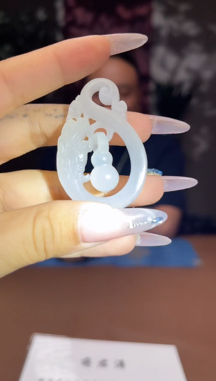 和田玉未镶嵌颈饰A239