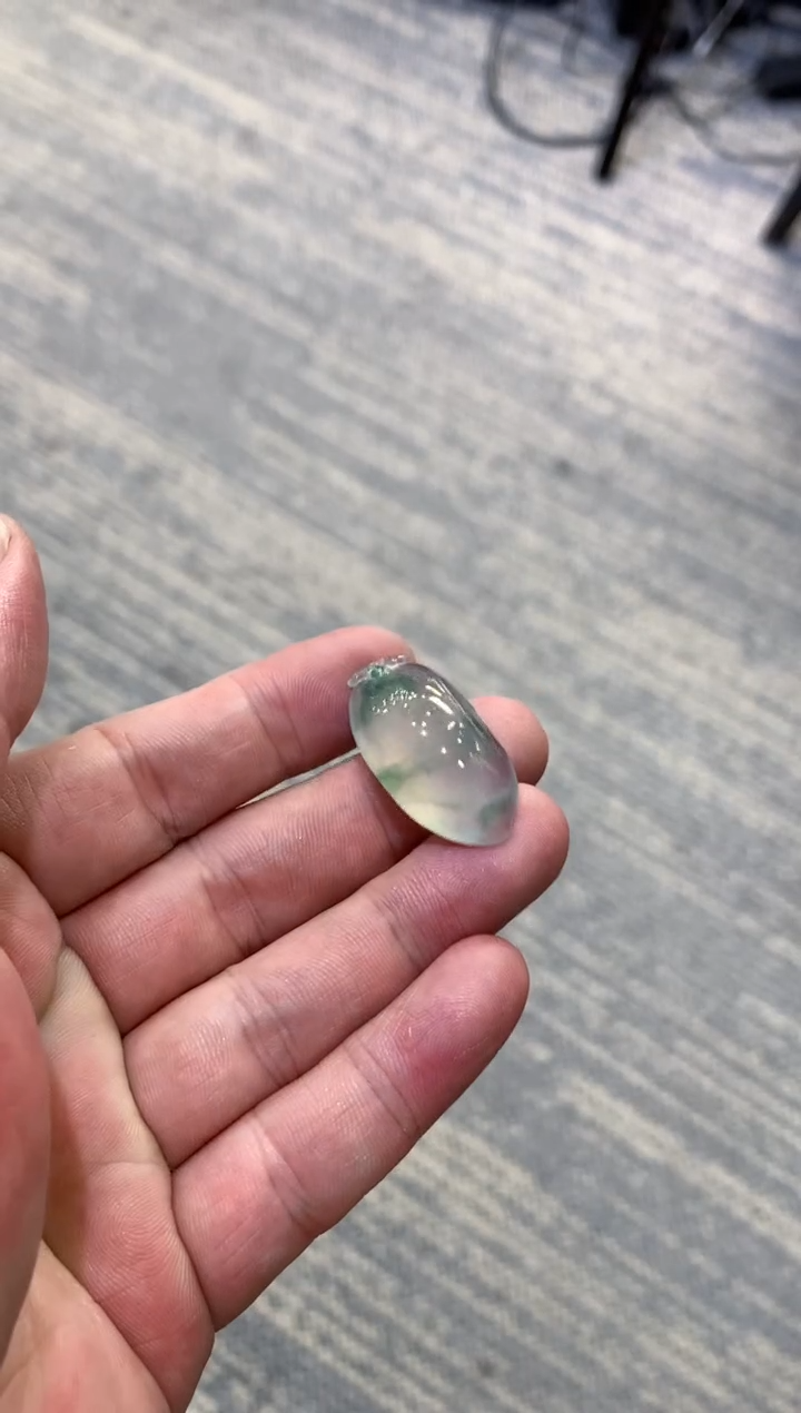 颈饰未镶嵌翡翠天然A货翡翠