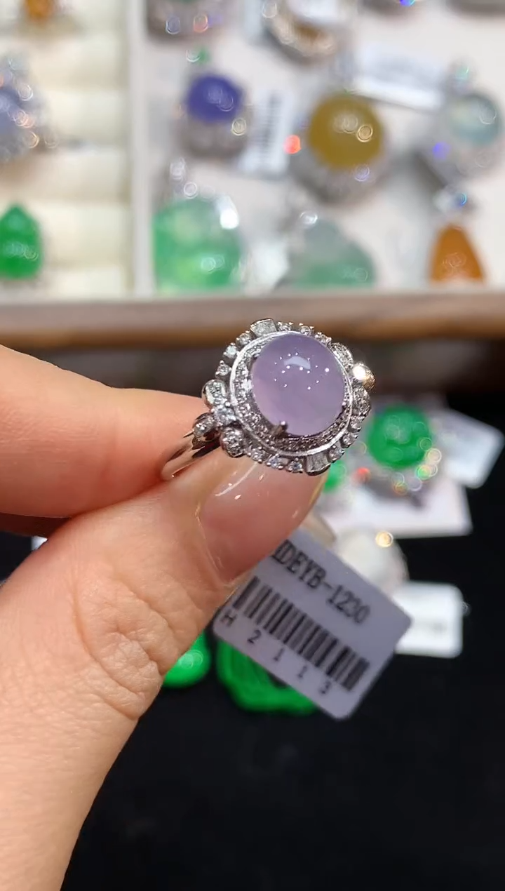 【闪购商品】翡翠戒指18K金镶嵌02253