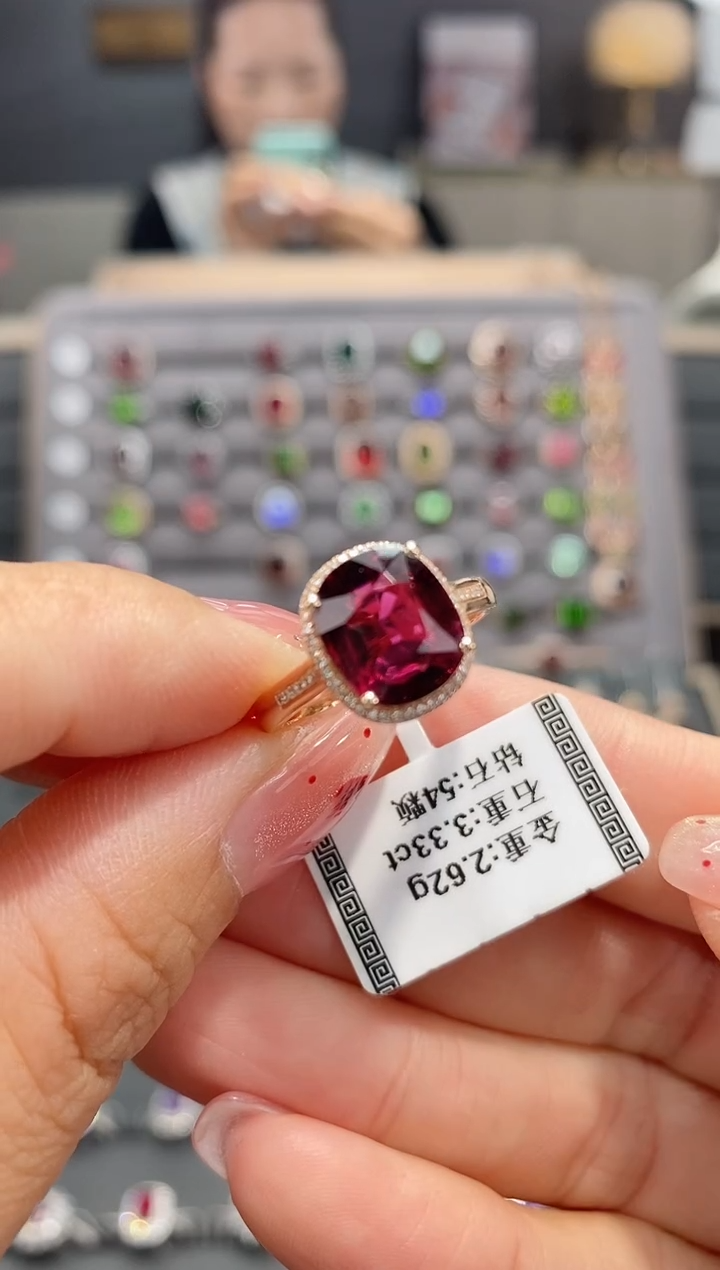 【闪购商品】碧玺戒指18K金镶嵌3.33  