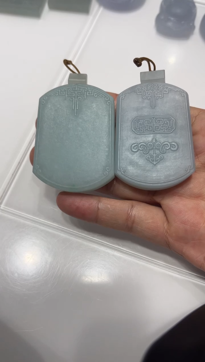 未镶嵌定制翡翠牌子