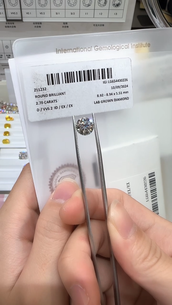 【闪购商品】实验室培育钻石未镶嵌@ 2.7ct 先鉴赏，再定制！