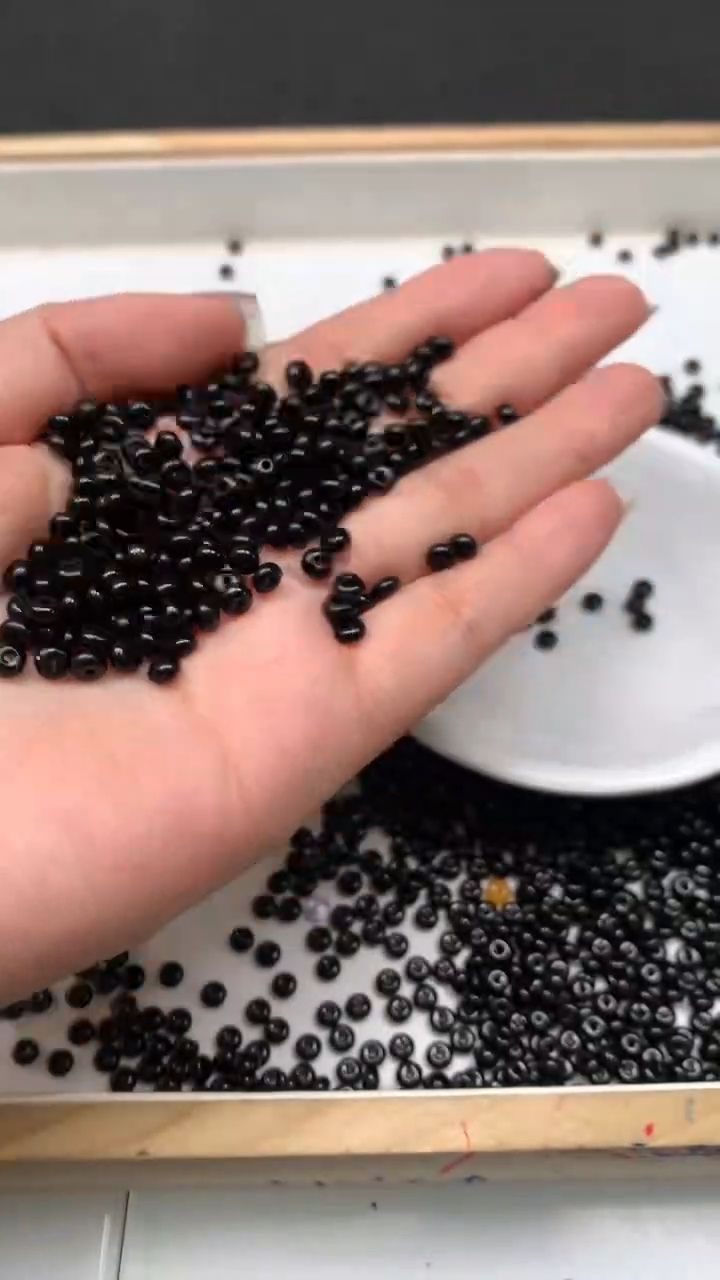 未镶嵌散珠玛瑙/玉髓A1938 黑玛瑙算盘2*4mm100颗8元