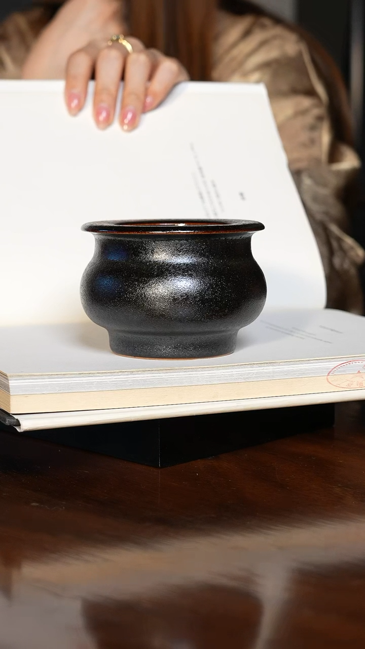 【闪购商品】高振华黑釉新款香炉