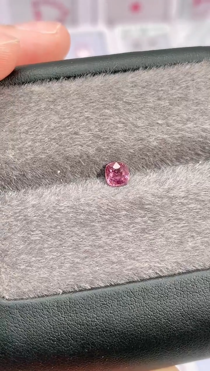 裸石尖晶石0.42-18天然尖晶石