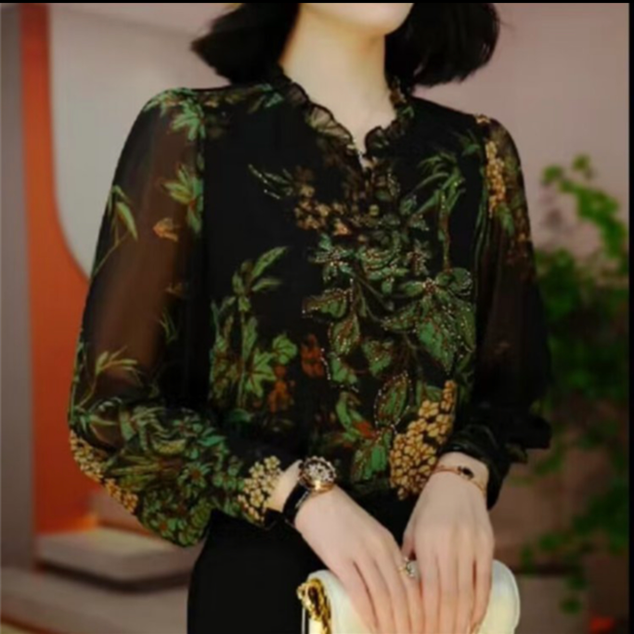 2025年早春新款轻奢优雅洋气减龄时尚百搭显瘦长袖小衫