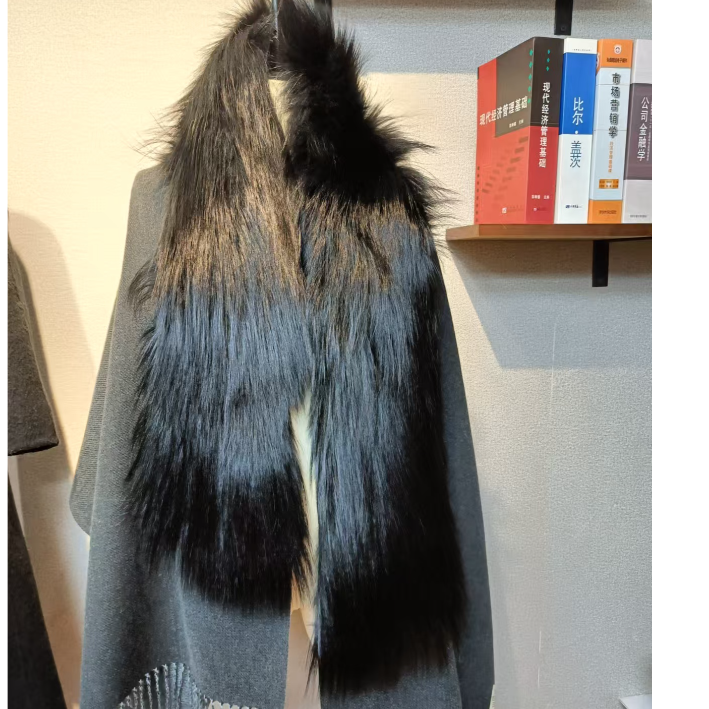 2023年新款纯手工定制轻奢高档黑色银狐狸毛领披肩