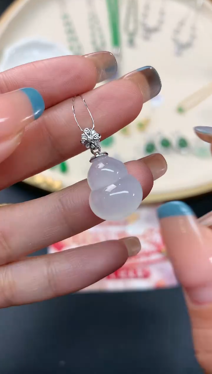 【闪购商品】翡翠吊坠(不含链)18K金镶嵌吊坠A4|1680