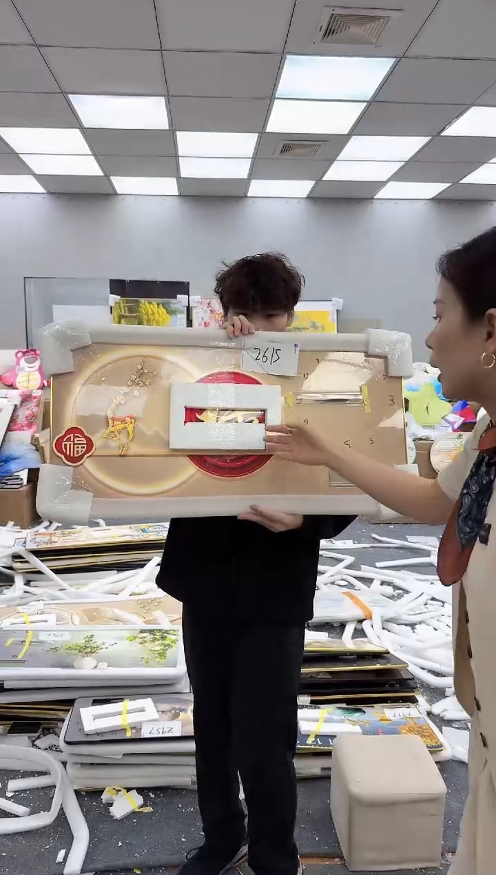 圆形孤品微瑕黑马闪购2615