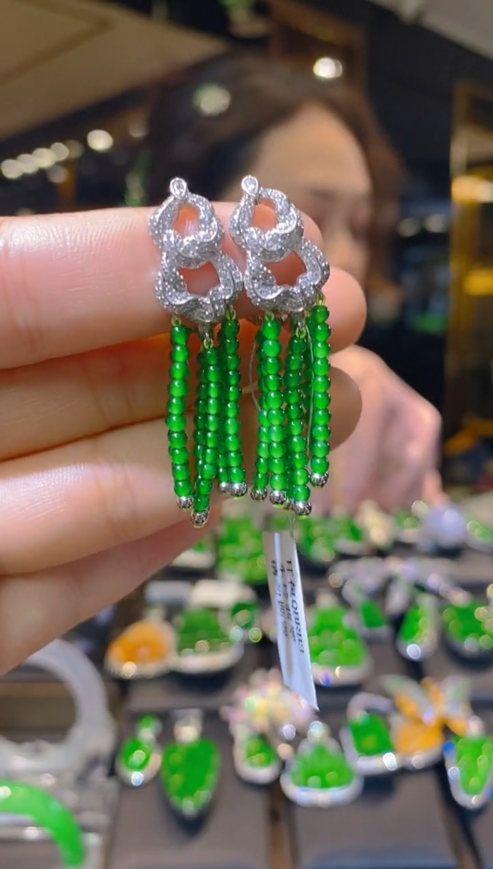 【闪购商品】翡翠耳饰银S925镶嵌011（多样性发货）