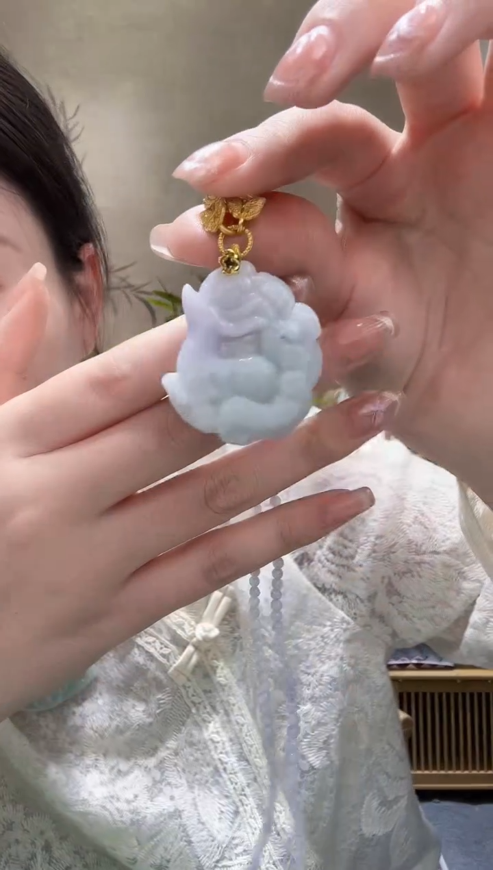 【闪购商品】翡翠未镶嵌颈饰吊坠