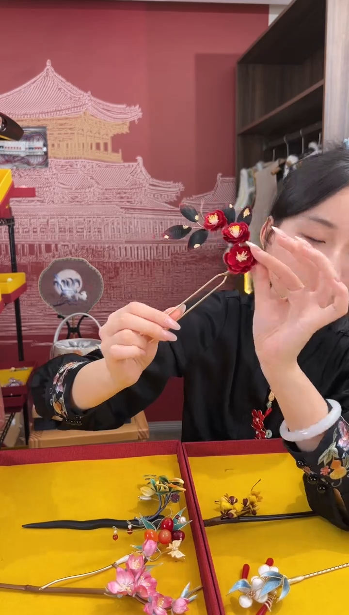 【闪购商品】刺绣非遗绒花（发饰）