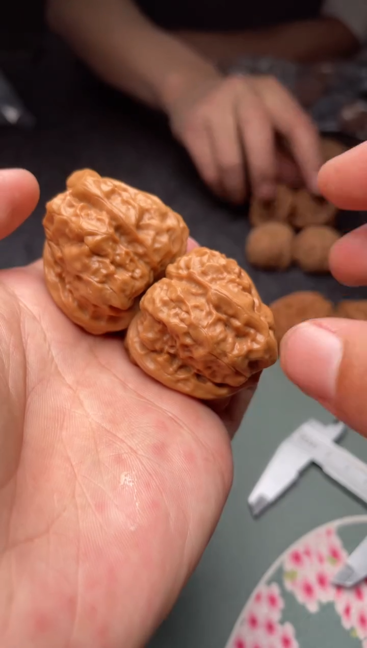 把件文玩核桃a149  蛤蟆头 38尺