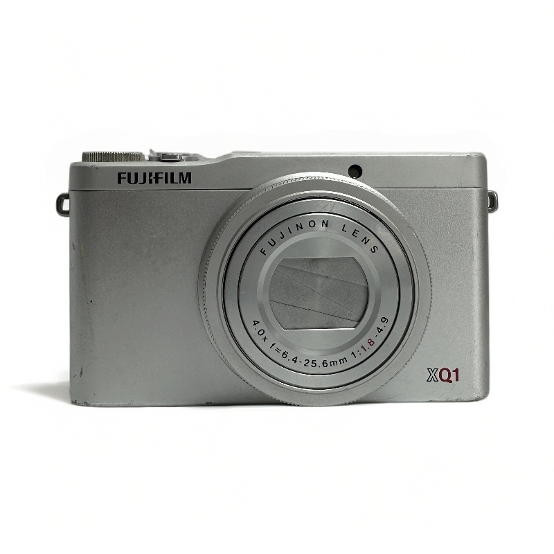 9新 Fujifilm/富士 XQ1黑色1200万像素4倍变焦复古ccd数码相机