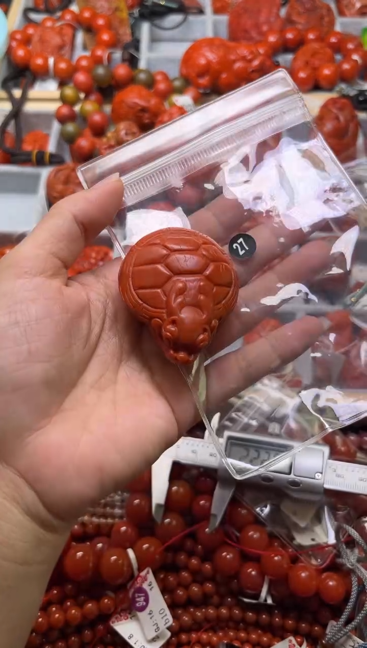 南红玛瑙未镶嵌珠宝奇石27
