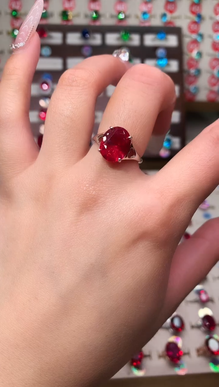 无925银典藏 轻奢 鸽血红红色系10*12 银托戒指