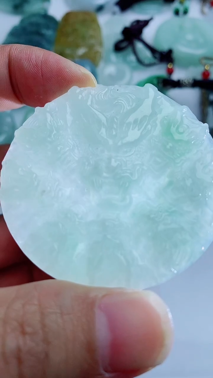 【闪购商品】翡翠吊坠(不含链)未镶嵌1