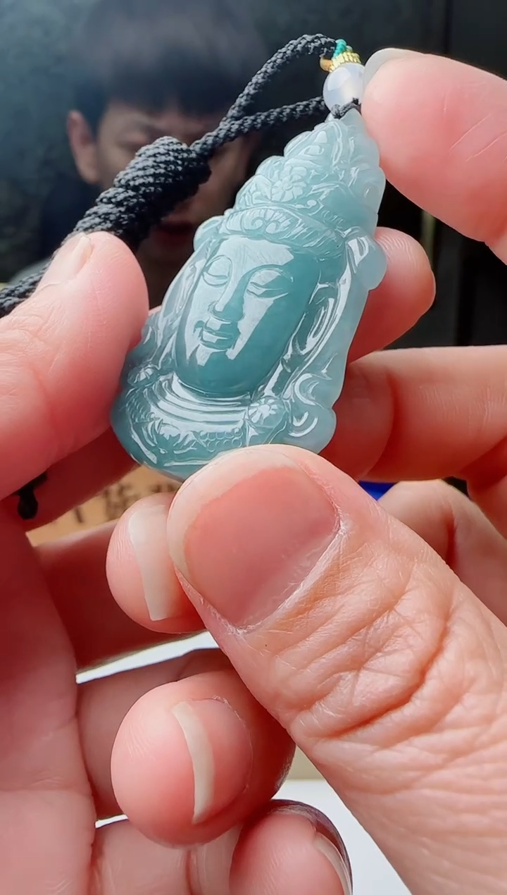 【闪购商品】翡翠颈饰未镶嵌1111111111