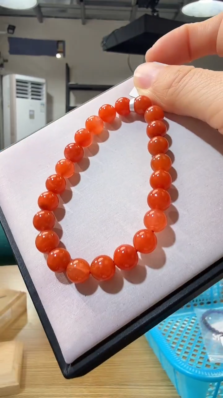 未镶嵌手链南红玛瑙优0376 约8mm