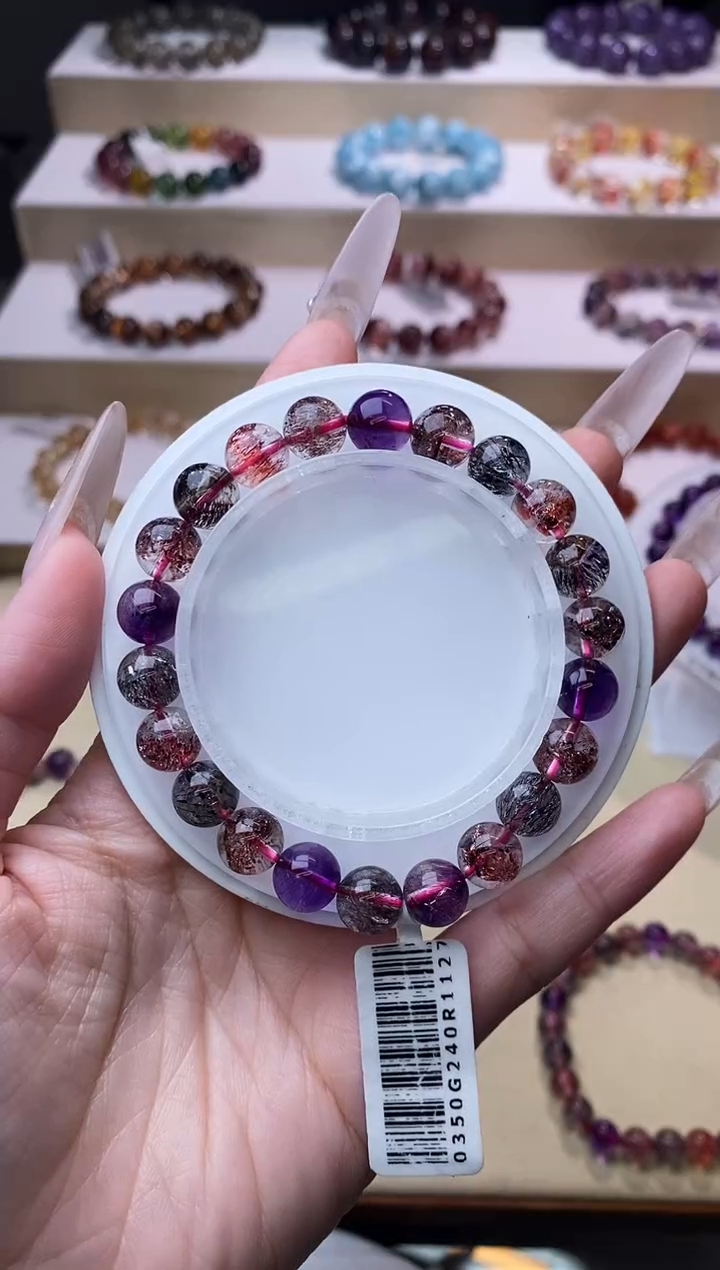 【闪购商品】水晶手链未镶嵌黑加仑超七8m+