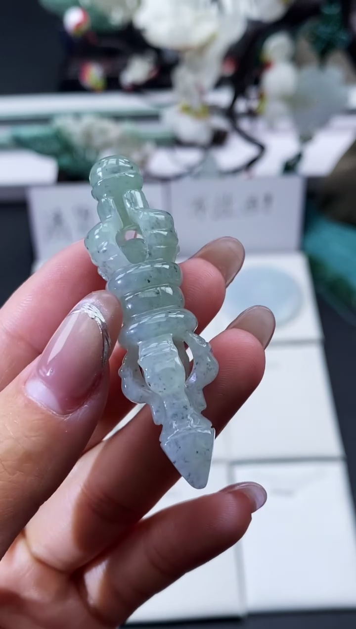 【闪购商品】翡翠颈饰未镶嵌天然缅甸翡翠A货