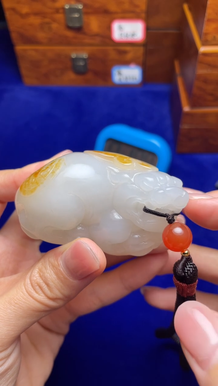 未镶嵌和田玉把件予*和田玉