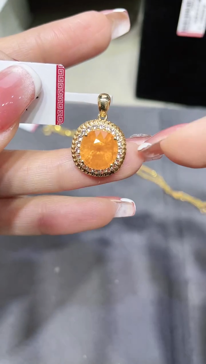 【闪购商品】石榴石（芬达石）吊坠18K金镶嵌·