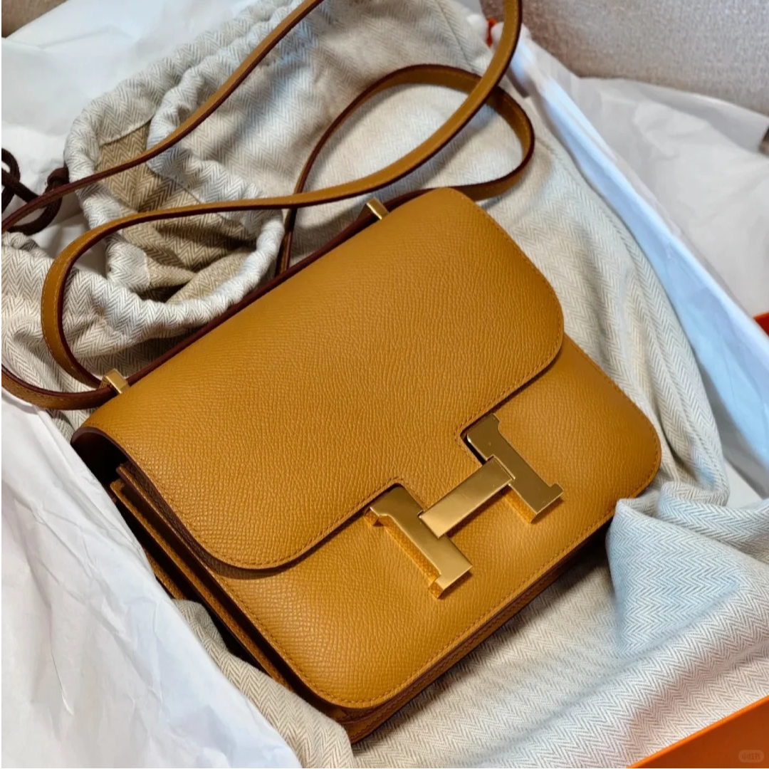 95新 Hermes/爱马仕 小花Jerry 康康 19芝麻色 Epsom皮 Z刻 金扣