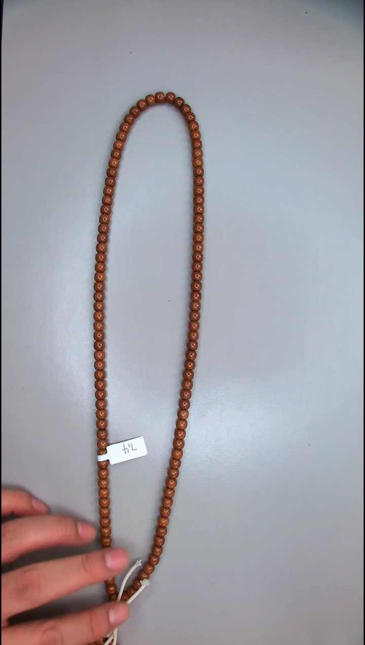 【闪购商品】橄榄核吊坠核尖老型方桶7.4mm一条