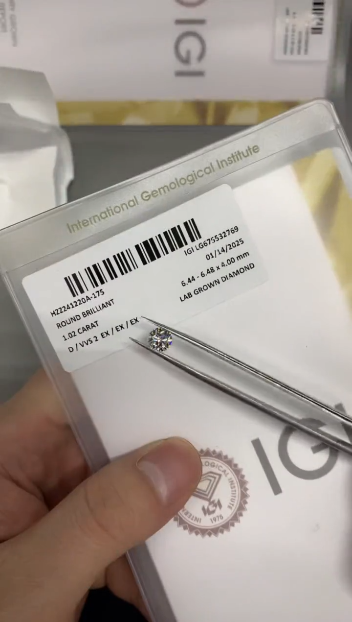 【闪购商品】实验室培育钻石裸石未镶嵌1.02D675532769