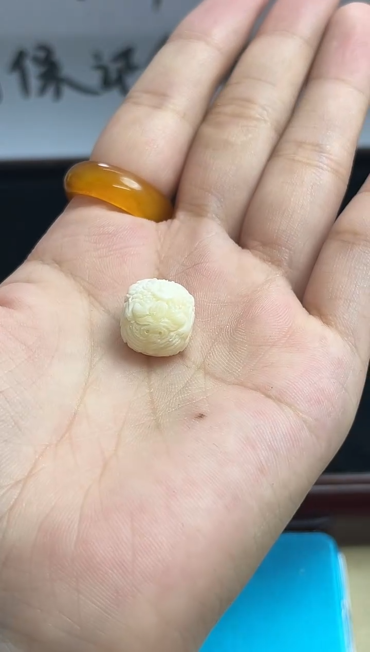 手串/手链/手镯猛犸象牙 独独雕刻貔貅珠 竞拍商品不支持售后