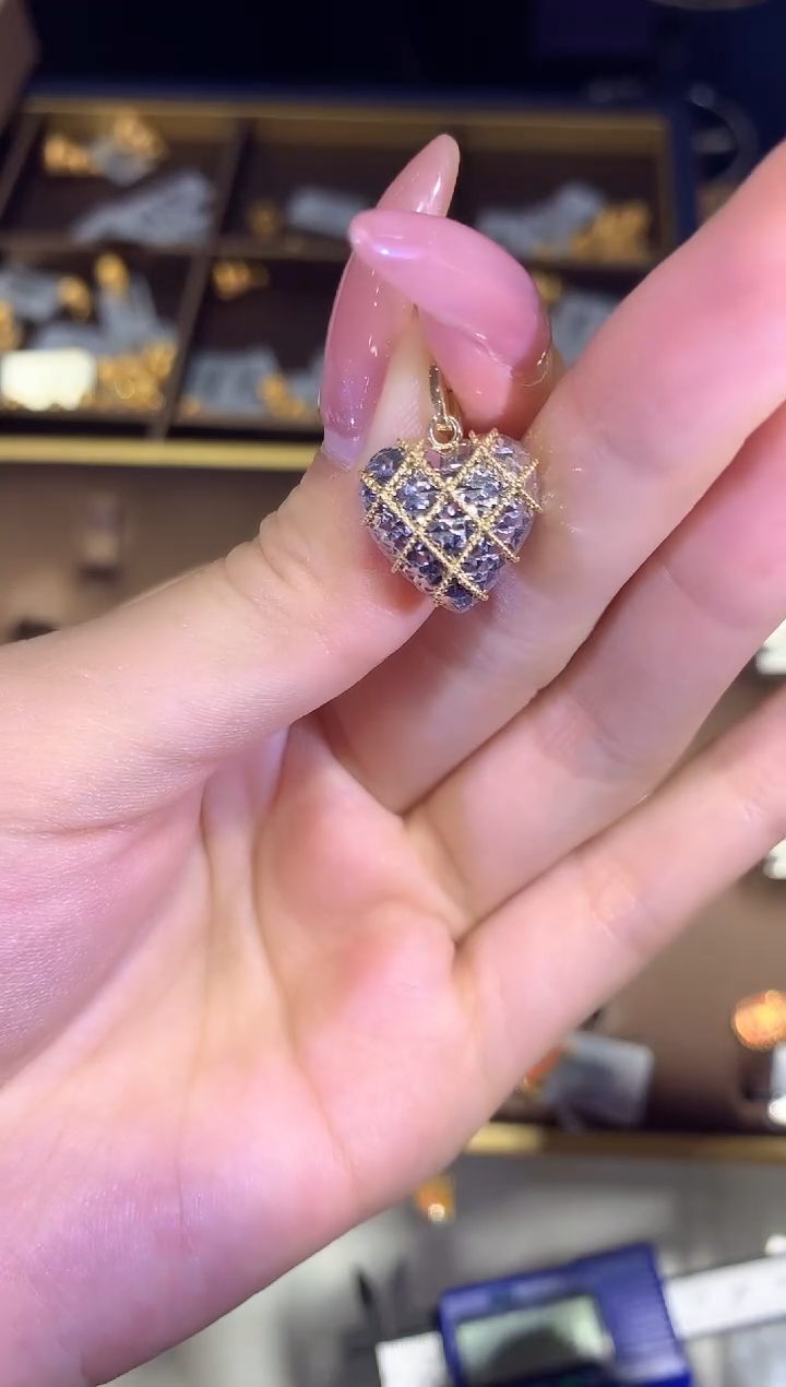 【闪购商品】18K金吊坠(不含链)a35 爱心吊坠
