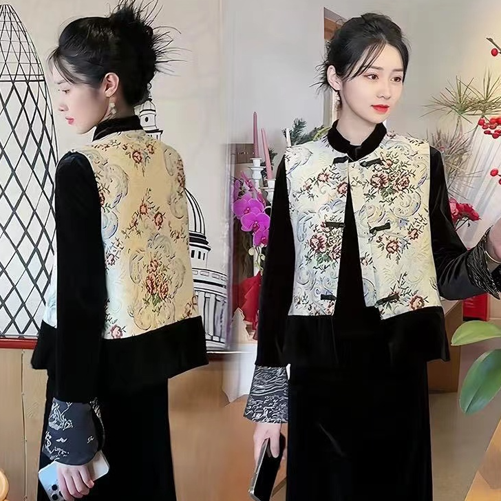 新中式国风水墨画马甲背心2025春秋季新款复古盘扣百搭马夹外套