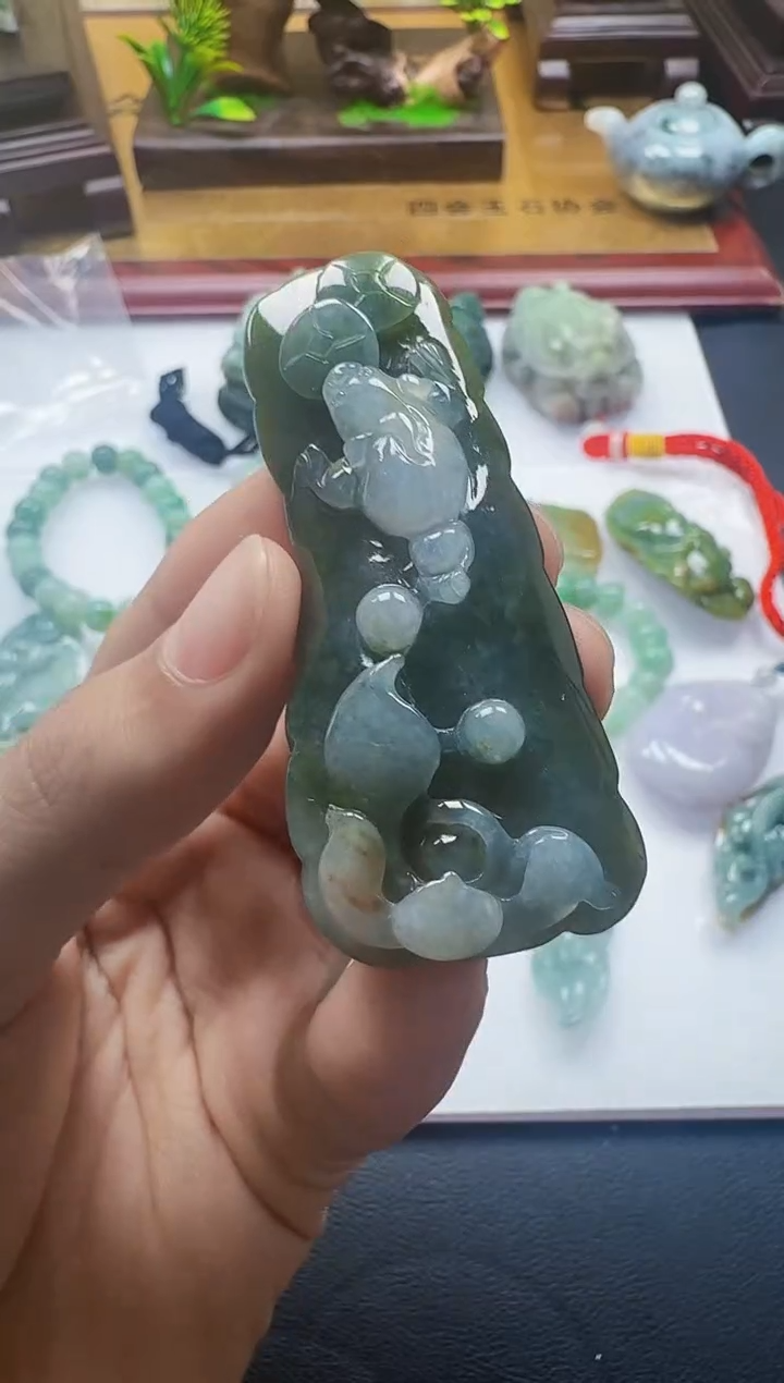 吊坠(不含链)未镶嵌翡翠1
