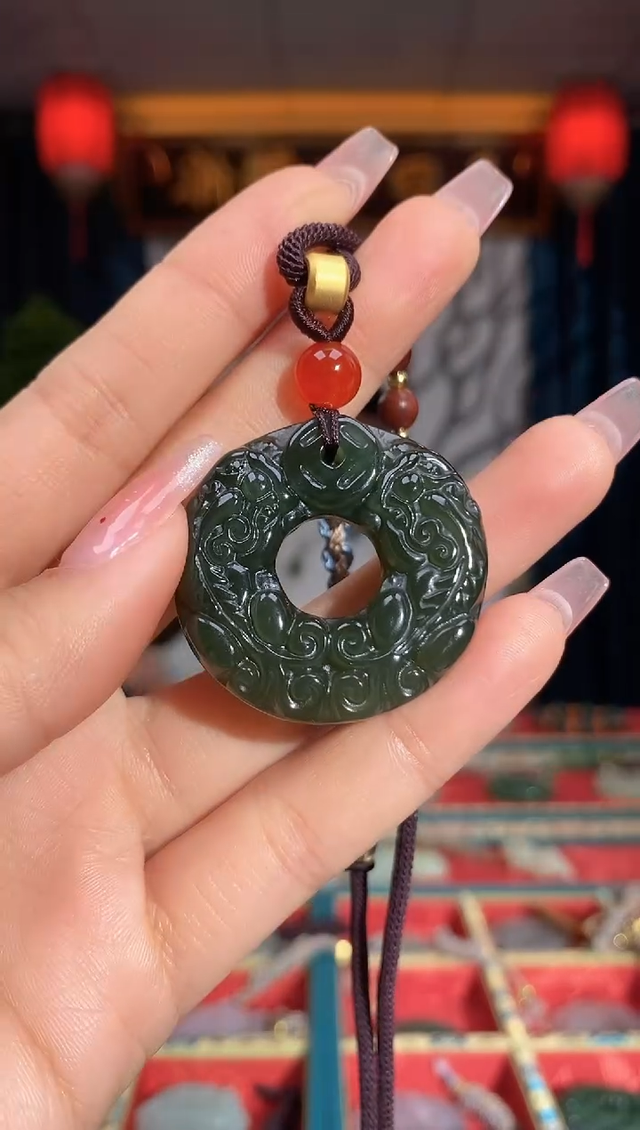 【闪购商品】和田玉颈饰未镶嵌貔貅扣