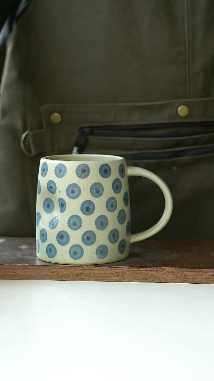 【闪购商品】陶瓷手绘蓝莓马克杯450ml@4-2@