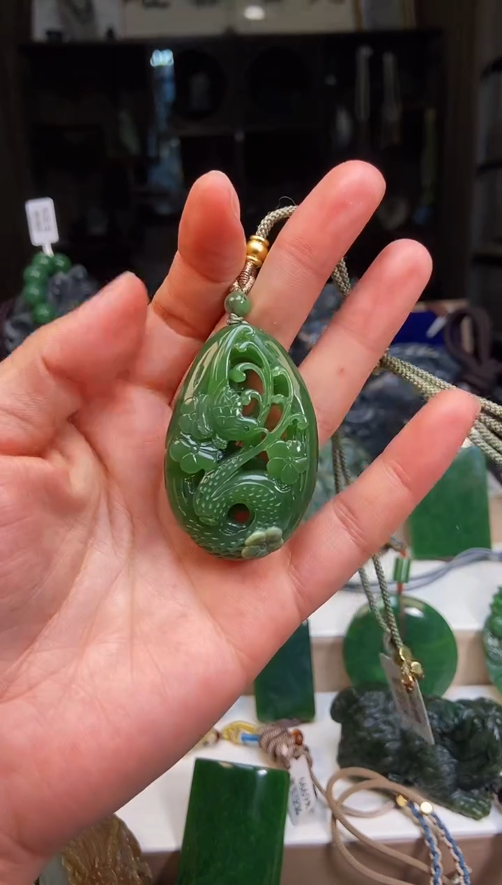 【闪购商品】和田玉挂件未镶嵌1